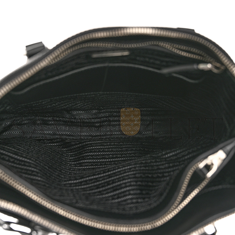 Pra*a saffiano travel tote black 2vg046 (35*33*8cm)